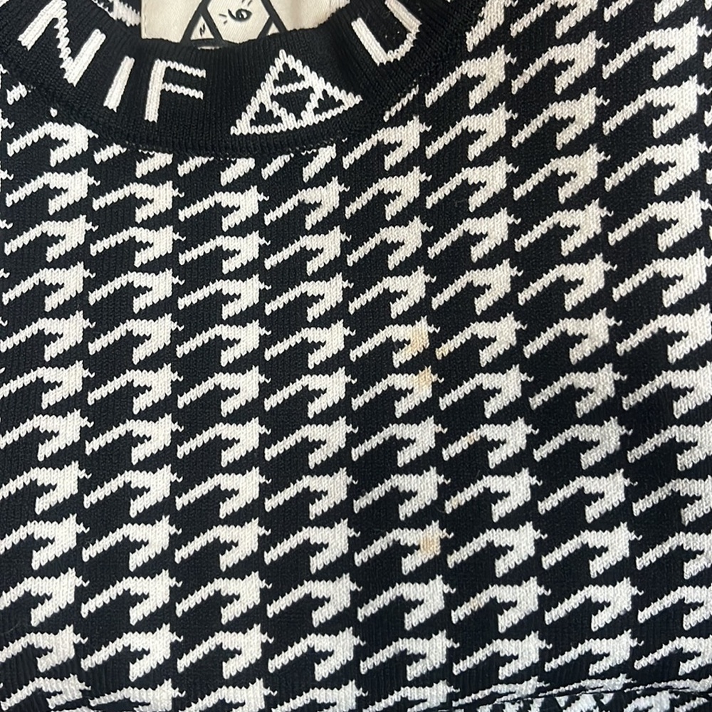 Unif 2pc. Houndstooth Set - image 6